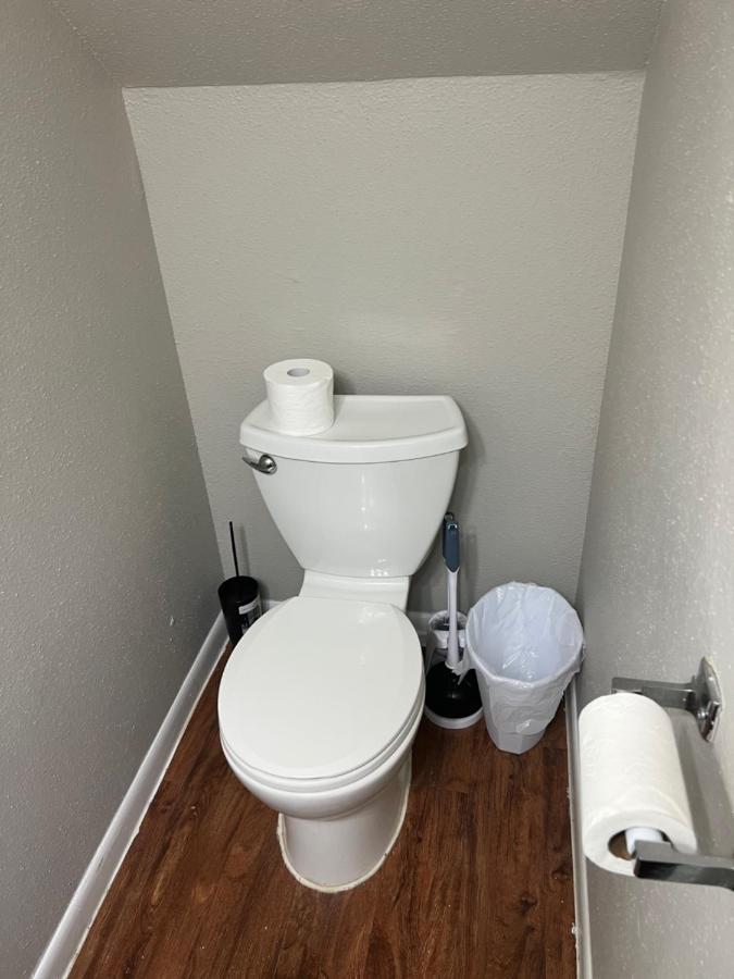 Lovely 1-Bedroom Townhome With Nice Amenities Houston Ngoại thất bức ảnh